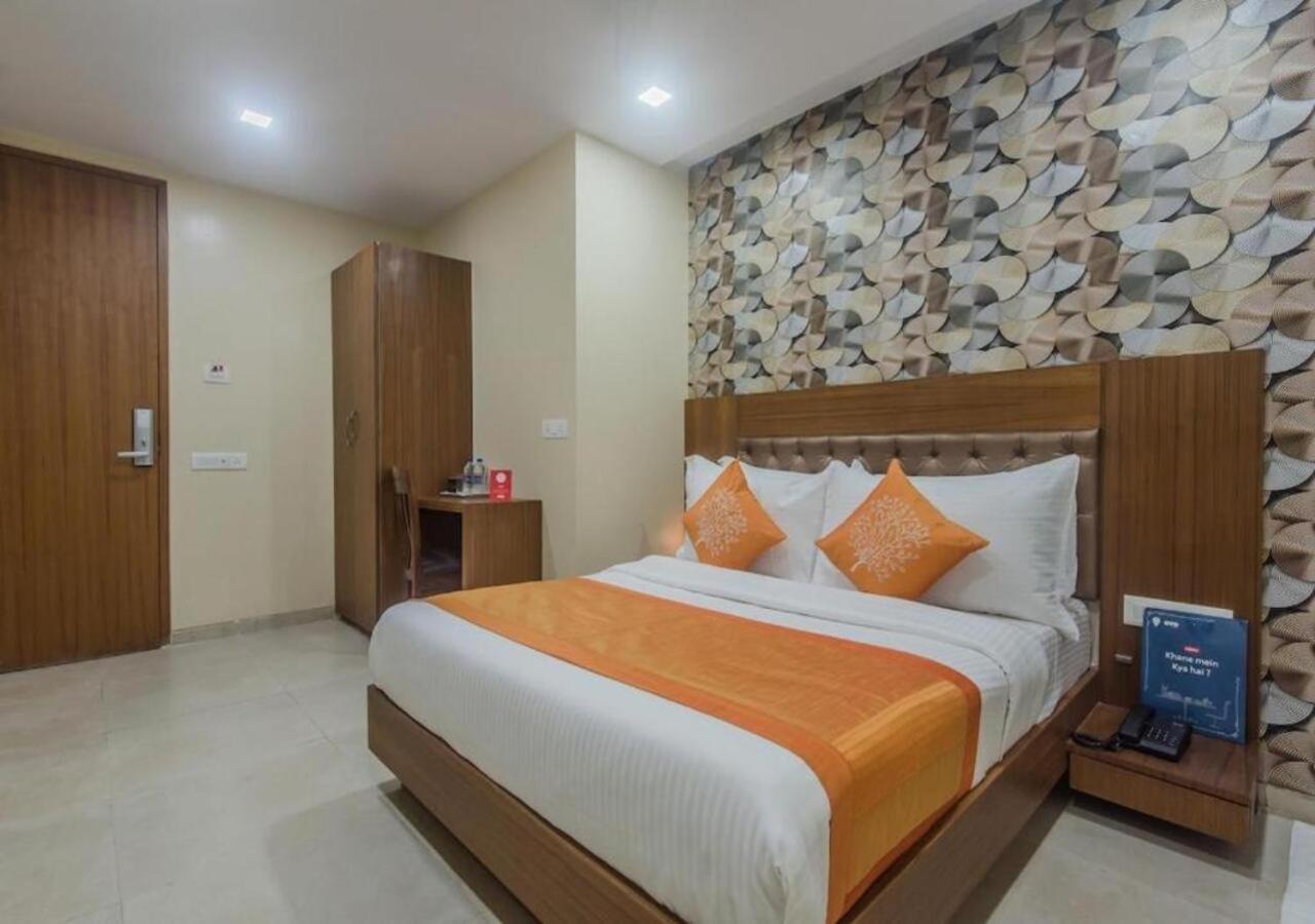 Hotel Arton Regency Near Terminal 2 Airport ムンバイ エクステリア 写真